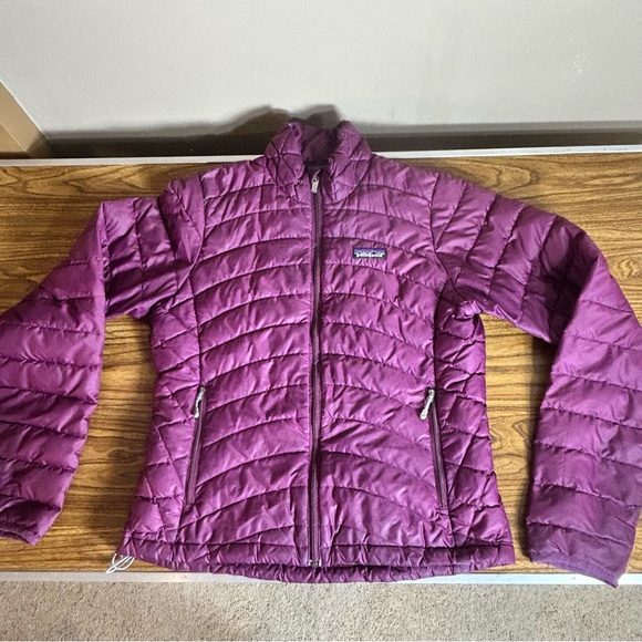 Patagonia Jackets & Blazers - Patagonia Women's Dark Plum Goose Down Puffer Jacket Size S